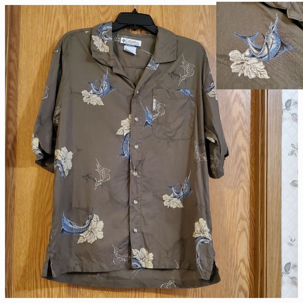 Columbia sportswear Hawaiian style swordfish print cotton shirt